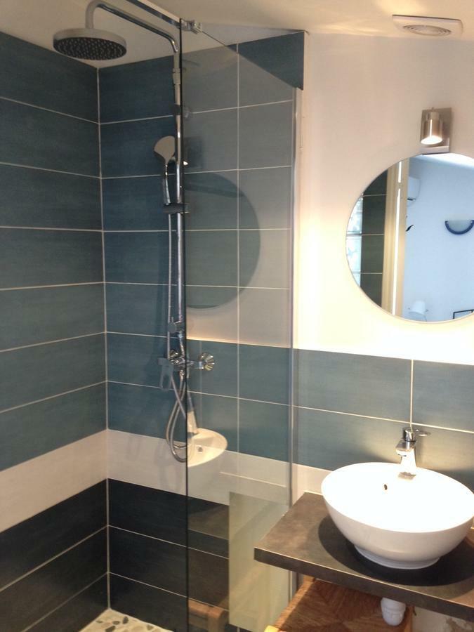 Suquet Charm Apartment คานส์ ภายนอก รูปภาพ