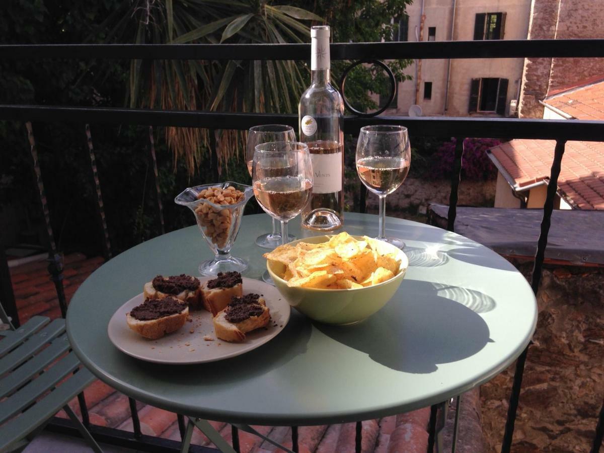 Suquet Charm Apartment คานส์ ภายนอก รูปภาพ
