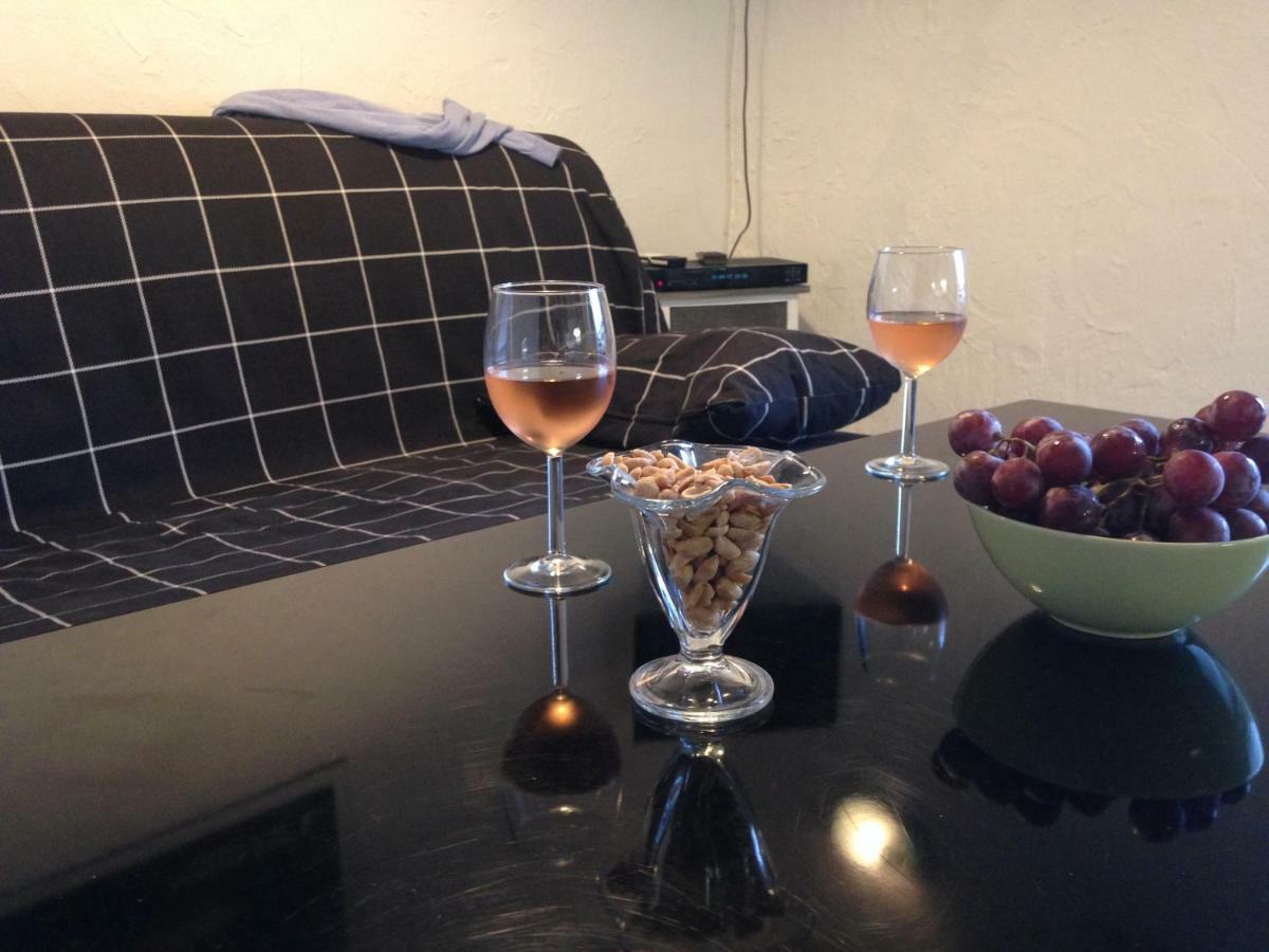 Suquet Charm Apartment คานส์ ภายนอก รูปภาพ